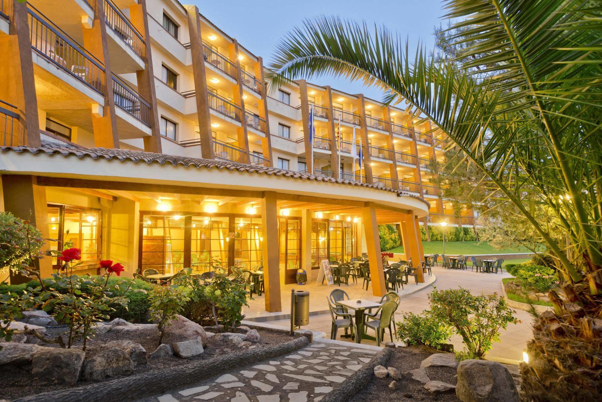Ght Aparthotel Tossa Park Tossa de Mar Esterno foto
