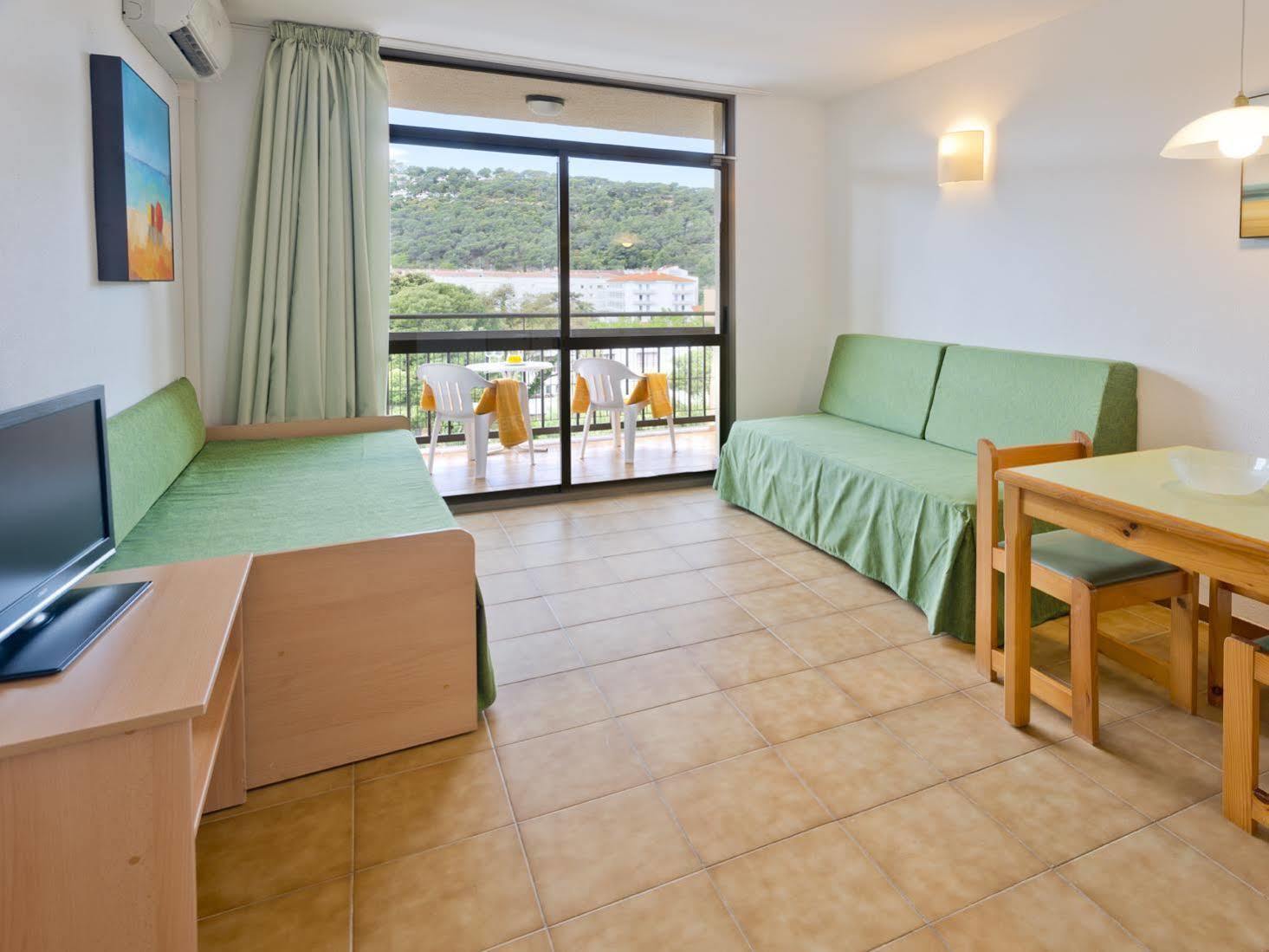 Ght Aparthotel Tossa Park Tossa de Mar Esterno foto
