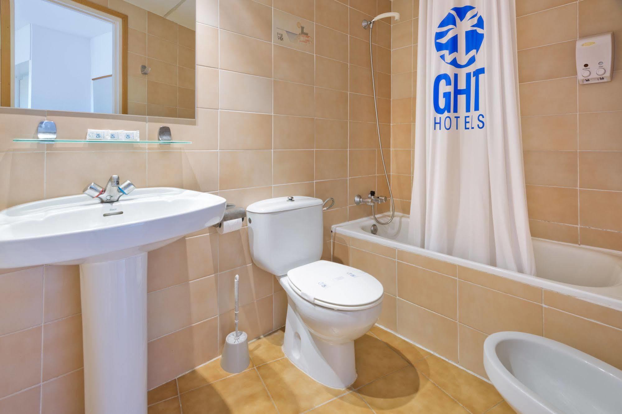 Ght Aparthotel Tossa Park Tossa de Mar Esterno foto