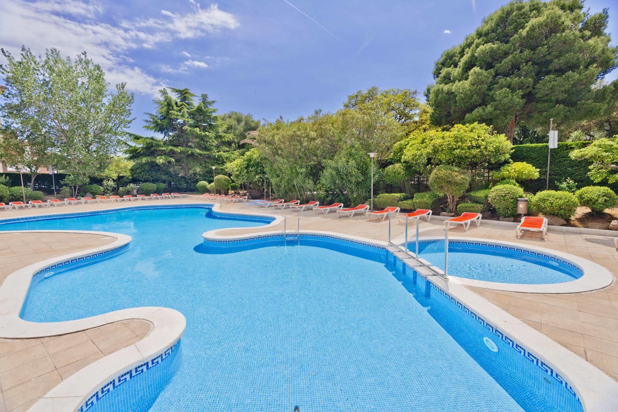 Ght Aparthotel Tossa Park Tossa de Mar Esterno foto